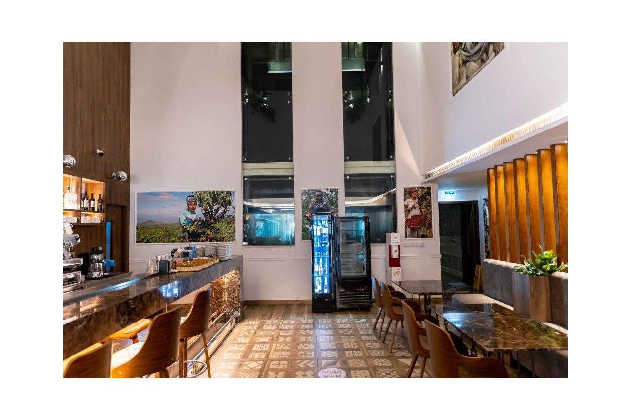 Leonardo Boutique Hotel Larnaca Exterior foto