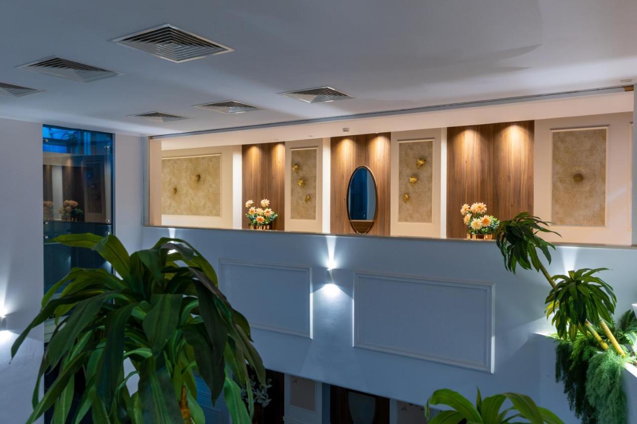 Leonardo Boutique Hotel Larnaca Exterior foto